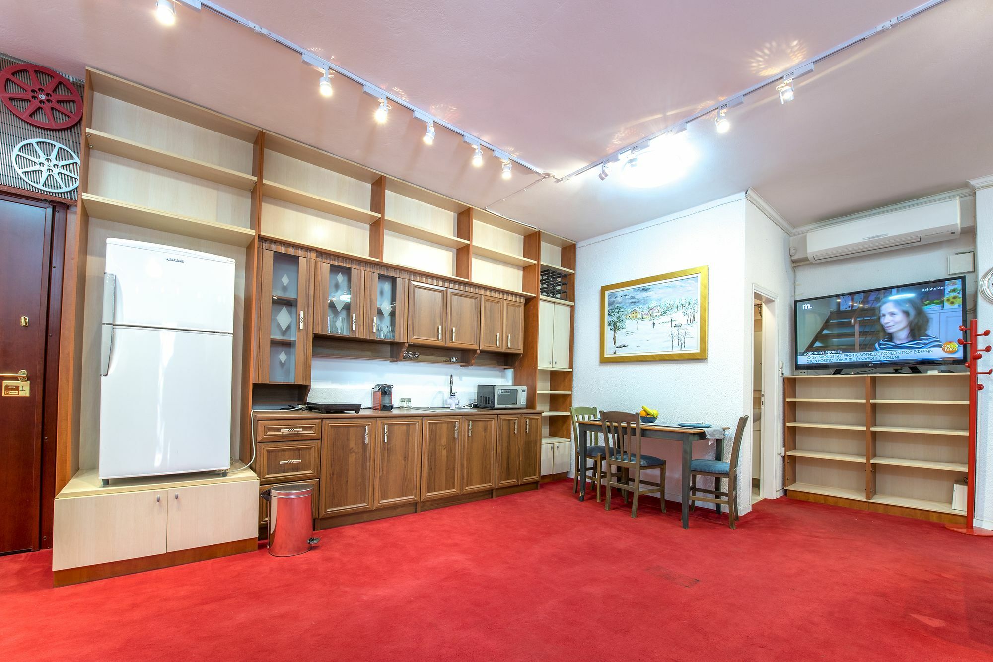 Cinema Museum Apartment Athena Bagian luar foto